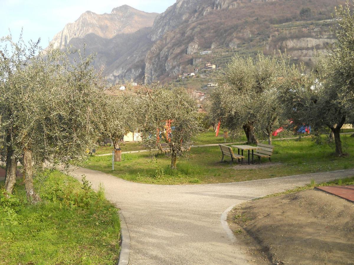 Appartamento Al Ponte Marone Εξωτερικό φωτογραφία