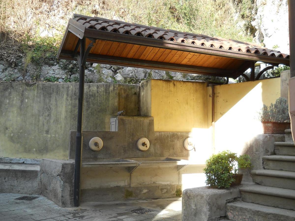 Appartamento Al Ponte Marone Εξωτερικό φωτογραφία